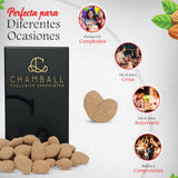 Almendras garrapiñadas con chocolate negro y polvo de cacao